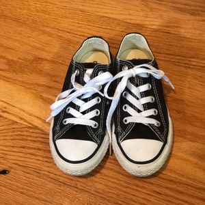 Converse black sneakers Little kids 11